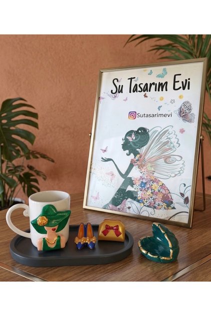 Su Tasarım Evi Handmade Cup and Coaster Set with Red Hat Woman Figure - Special Design Birthday - Christmas Gift
