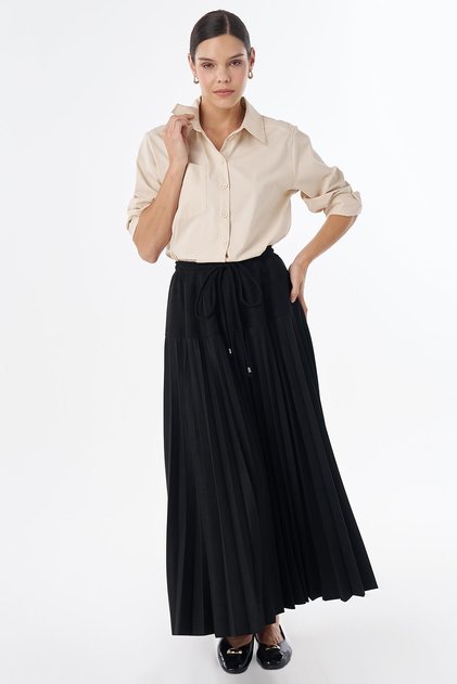 Lace-Up Suede Skirt Black