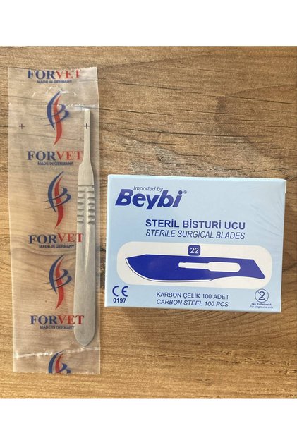 BİSTÜRİ OPERASYON UCU NO:22 (100 ADET)+SAPI:4 (STERİL) PASLANMAZ ÇELİK