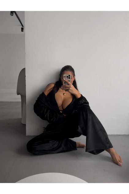 3-piece velvet set