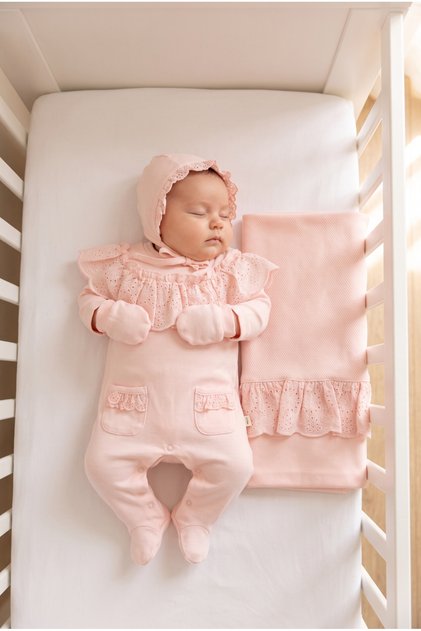 Emily Fisto Detailed 4-Piece Organic Hospital Discharge Set 100% Cotton Newborn Baby Girl