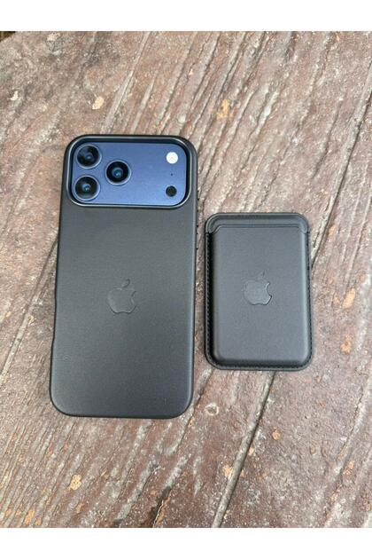 Apple iPhone 18 Pro Compatible Black Black Color Animated Magsafe Case and Magsafe Card Holder