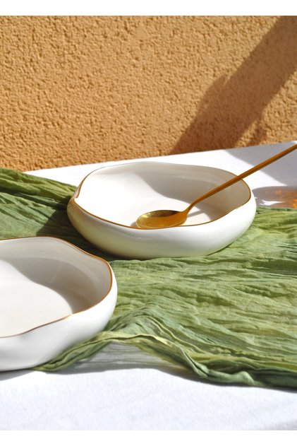 2 Pieces Porcelain Gold Gilded Asymmetrical Medium Size 19 cm Oven Dish Presentation Plate Appetizer Salad Plate