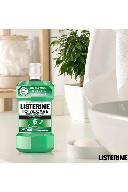 , Total Care, Gum Protect, 6 Benefit Fluoride Daily Mouthwash, MilderTaste, Fresh Mint, 250