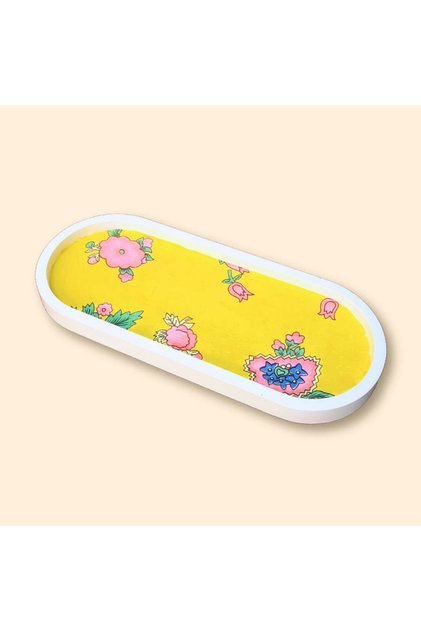 Medium oval plate/cup coaster with shalkey design – ramadan yellow theme