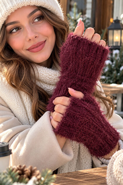 Soft Textured Fingerless Winter Gloves - Plush Furry Half-Cut Model