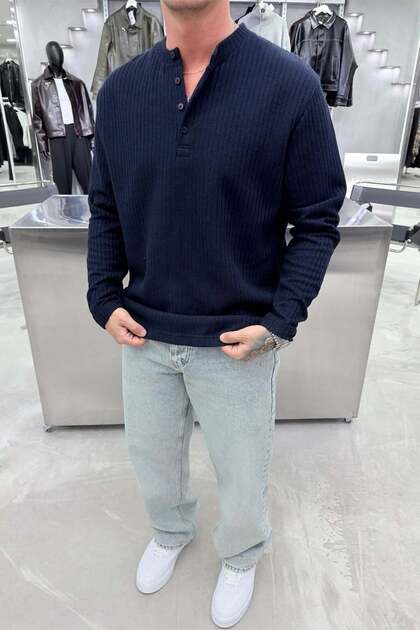 Navy Blue Knitted Patterned Buttoned Collar Long Sleeve Sweatshirt