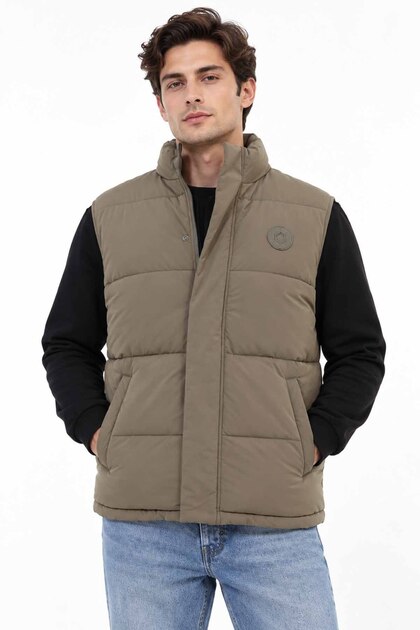 Men's Puffer Vest Khaki – Stand Collar Quilted Casual Sports Vest with Pockets Comfortable Men's Outerwear