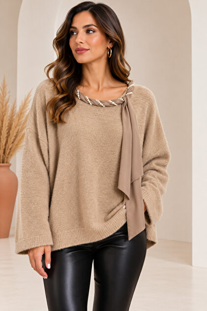 Women's Pearl Detailed Scarf Collar Soft Textured Oversize Knitwear Sweater