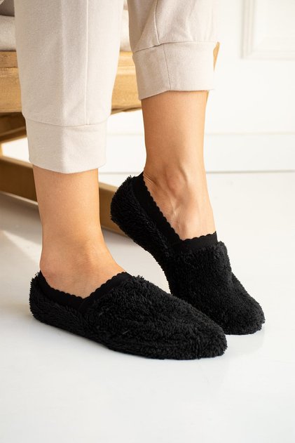 Kadın Peluş Ev Çorabı Babet – Yumuşak Tüylü Sıcak Ev Terliği Çorap 3 Renk