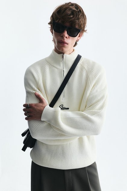 Zipper Closure High Collar Sweatshirt