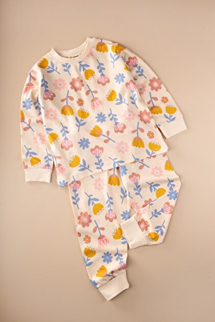 Desenli Pijama Takımı 2-8 Yaş Ekru Çiçek Desen