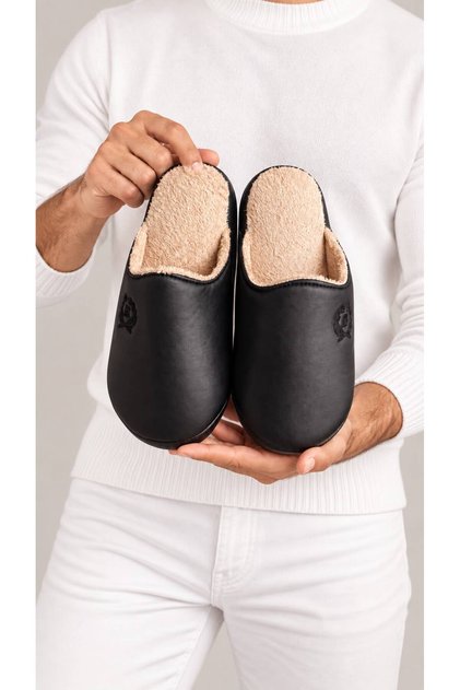 Men's House Slippers Black Leather Fur Lined Plush Warm Sole Winter Comfortable Slippers Dowry Slippers