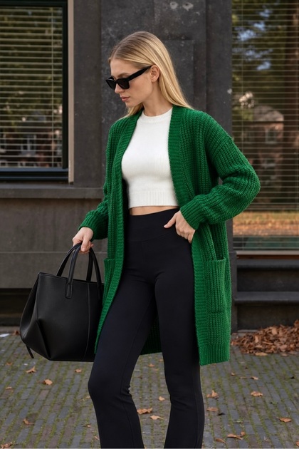 Women's Long Oversize Thick Knit - Soft Casual Knitwear Cardigan - with Pockets - Green