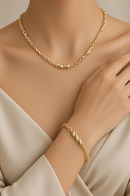 STİL İNCİSİ/XUPING JEWELRY BURGU MODEL TAKIM