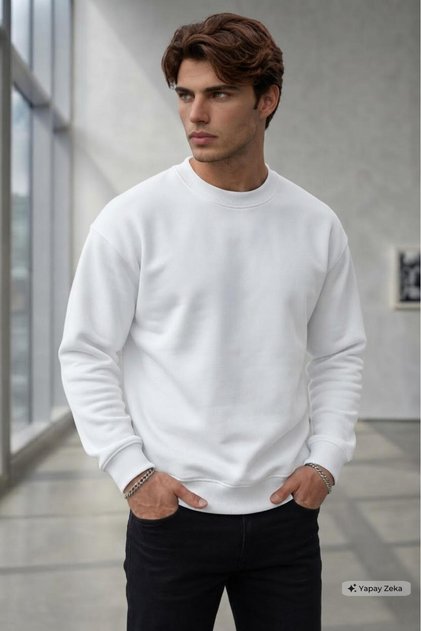 Men's White Crew Neck Hoodless Crew Neck Sweatshirt