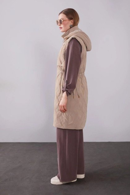 YELEK 710036 Bej
