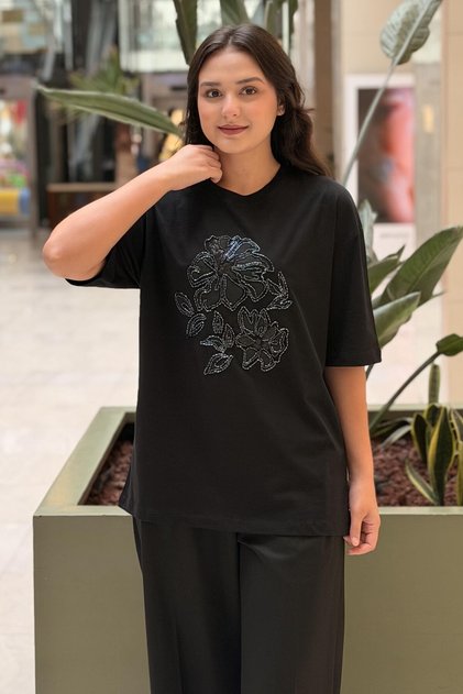 Floral Embroidered T-Shirt