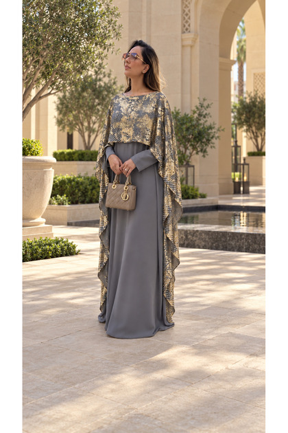 Moonstone cape