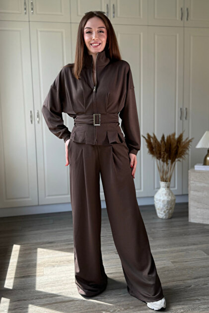 Kemerli Dik Yaka Modal Kumaş Drape Detaylı Şık Pantolon Takım