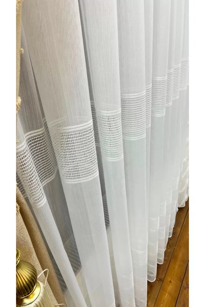 Taped Mesh Bamboo Tulle Curtain 1/3 Tightly Pleated
