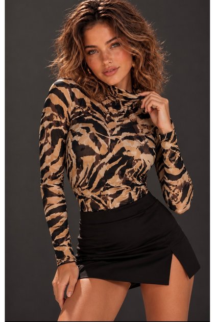 Women's Camel-Black Patterned High-Neck Blouse Be545