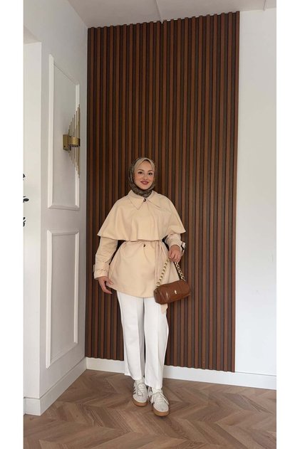 Pelerin Detaylı Gabardin Trençkot Bej