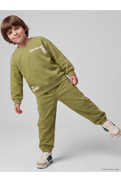 Green Text Printed Boys' Tracksuit Set