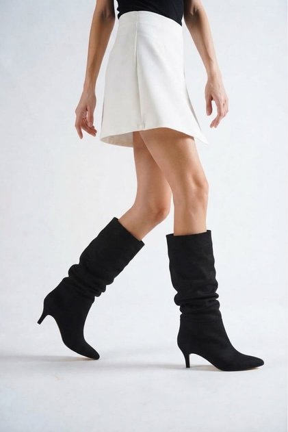 Women's Long Ruffled Suede Boots