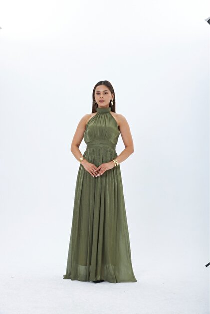 Women's Halter Neck Pleated Long Evening Dress