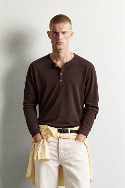 Men's Henley Collar Buttoned Oversize Sweatshirt