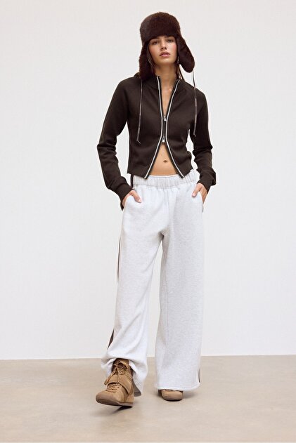 Kontrast yan şeritli sweat jogger pantolon