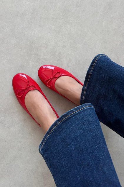 Lily Women's Bow Detail Patent Leather Ballerinas Red