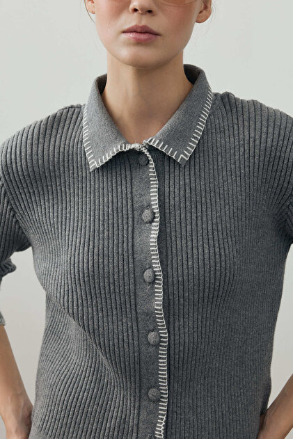 Süzene Embroidered Buttoned Cardigan Anthracite