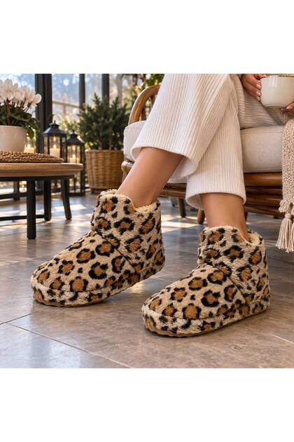 LEOPAR PELUŞKADIN EV BOTU