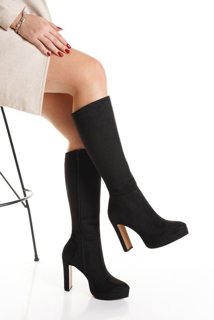 Women's Platform Heeled Stylish Boots with Blunt Toe