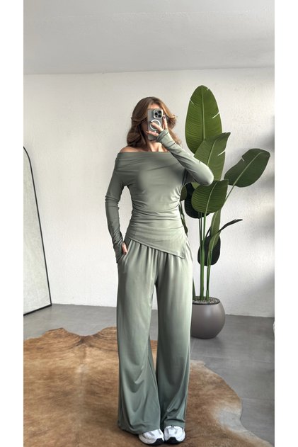 Women's Mint Green Madonna Boat Neck Asymmetrical Cut Top and Wide Leg Elastic Pants Viral Two-Piece Set
