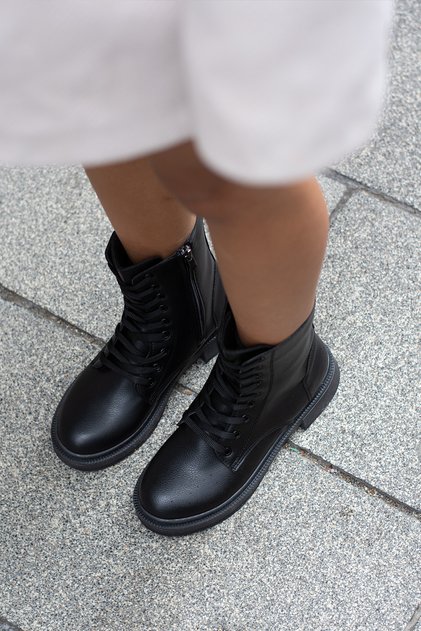 Women's Black Boots 00289