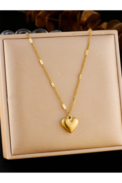Gold Heart Pendant Necklace