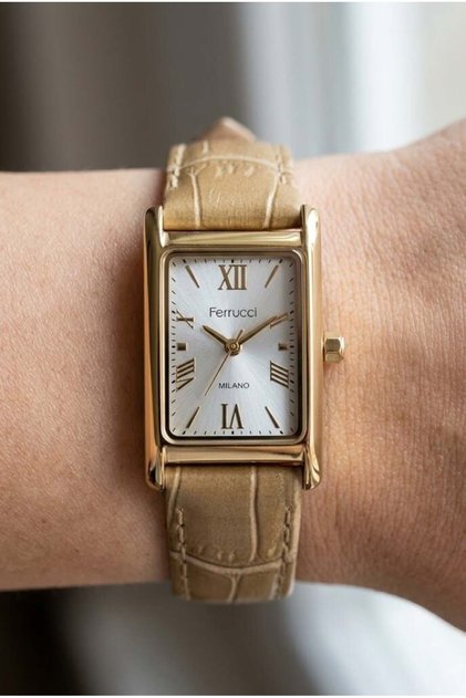 Vintage Elegant Women's Wristwatch | 26 mm Steel Case, Cream Leather Strap