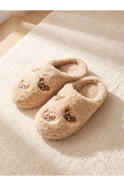 Esvab • Modern & Distinctive Embroidered Women's House Slippers