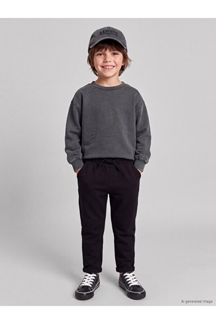 Esvab • Modern & Distinctive Boys' Sweatpants