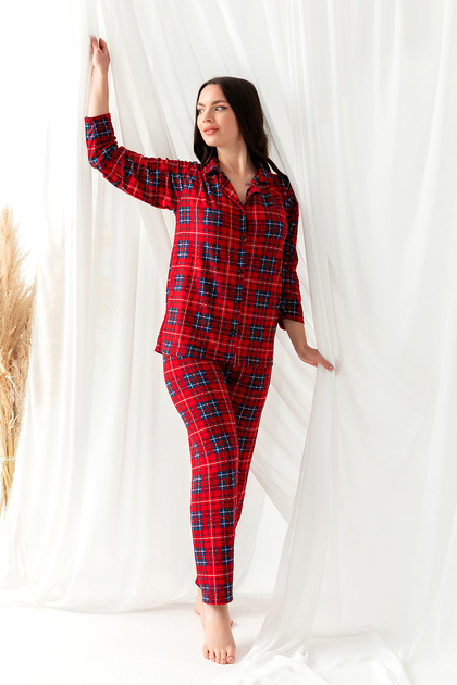 Winter Buttoned Plaid Pattern New Year Themed Women's Suede Pajama Set