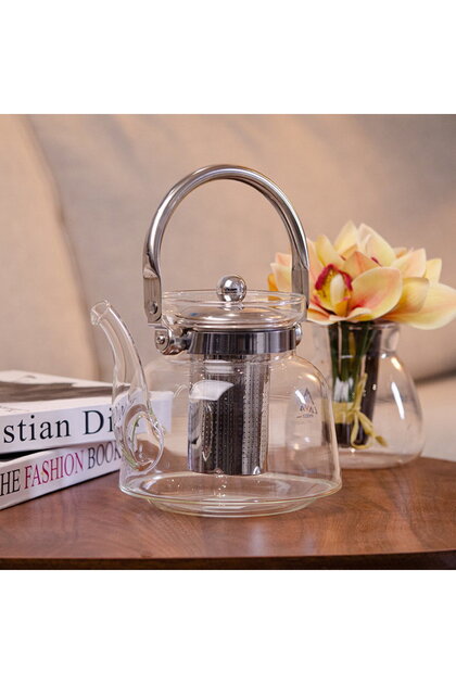 Glass Jug by Bede Estel