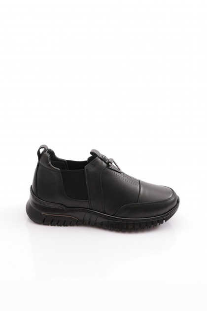 1453-1 Women's Comfort Shoes