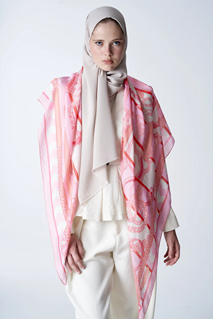 Viscose Silk Triangle Shoulder Shawl Chain Pattern - Pink