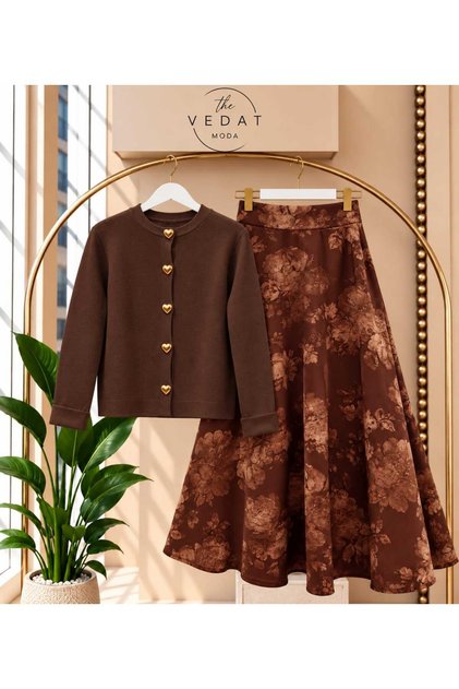 Women's Heart Buttoned Knitwear Cardigan - Patterned Scuba Skirt Set -0500