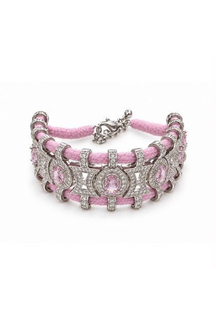 Jewel sparkling string bracelet