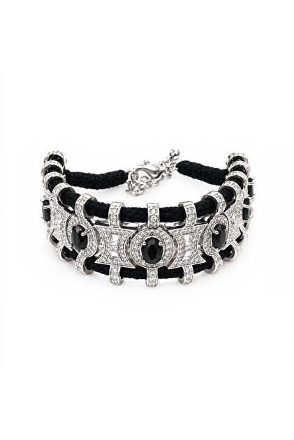 Jewel sparkling string bracelet