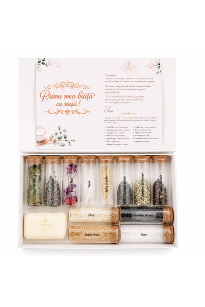 Set elegant cu mirodenii "Prima mea baita cu nasii!" Gardinea Domain®, Ritual si Traditii pentru Botez, 15 piese in cutie cadou, Alb